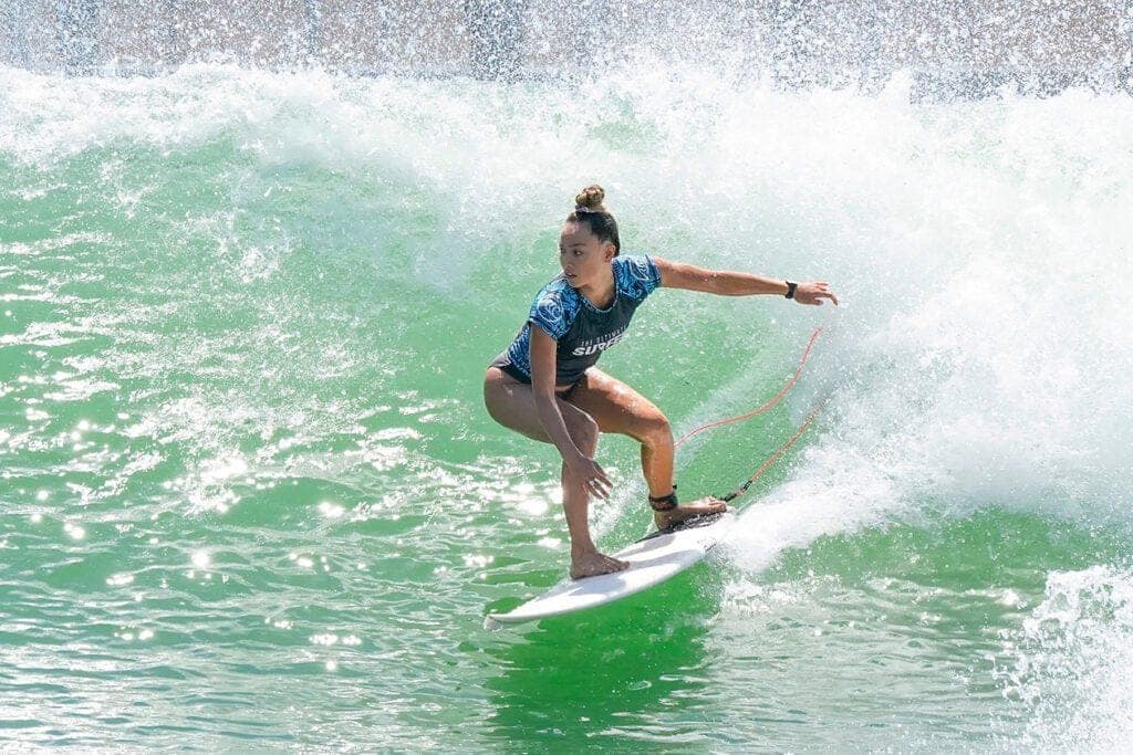 Tia Blanco, vegan pro surfer